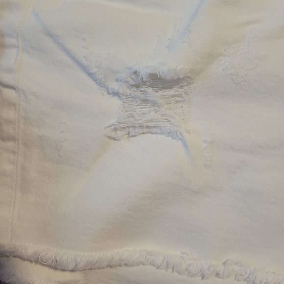 NWOT Torrid Size 24 White Denim Short - Picture 2 of 5